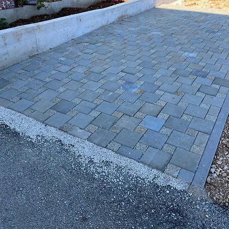 Charles Villa Trogir